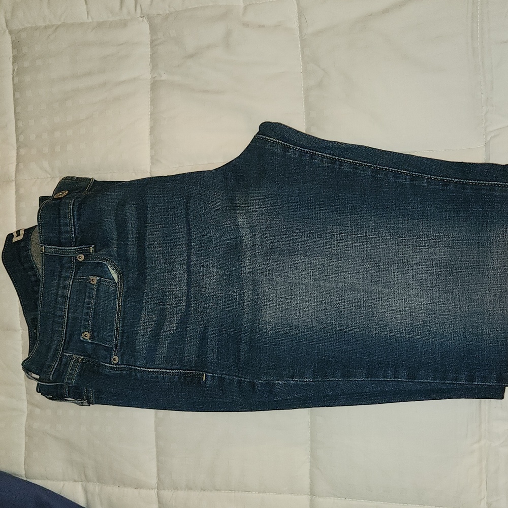 Levi jeans